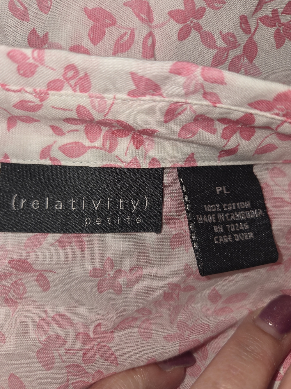 Relativity Pink Floral Button-Front Shirt - Picture 6 of 8